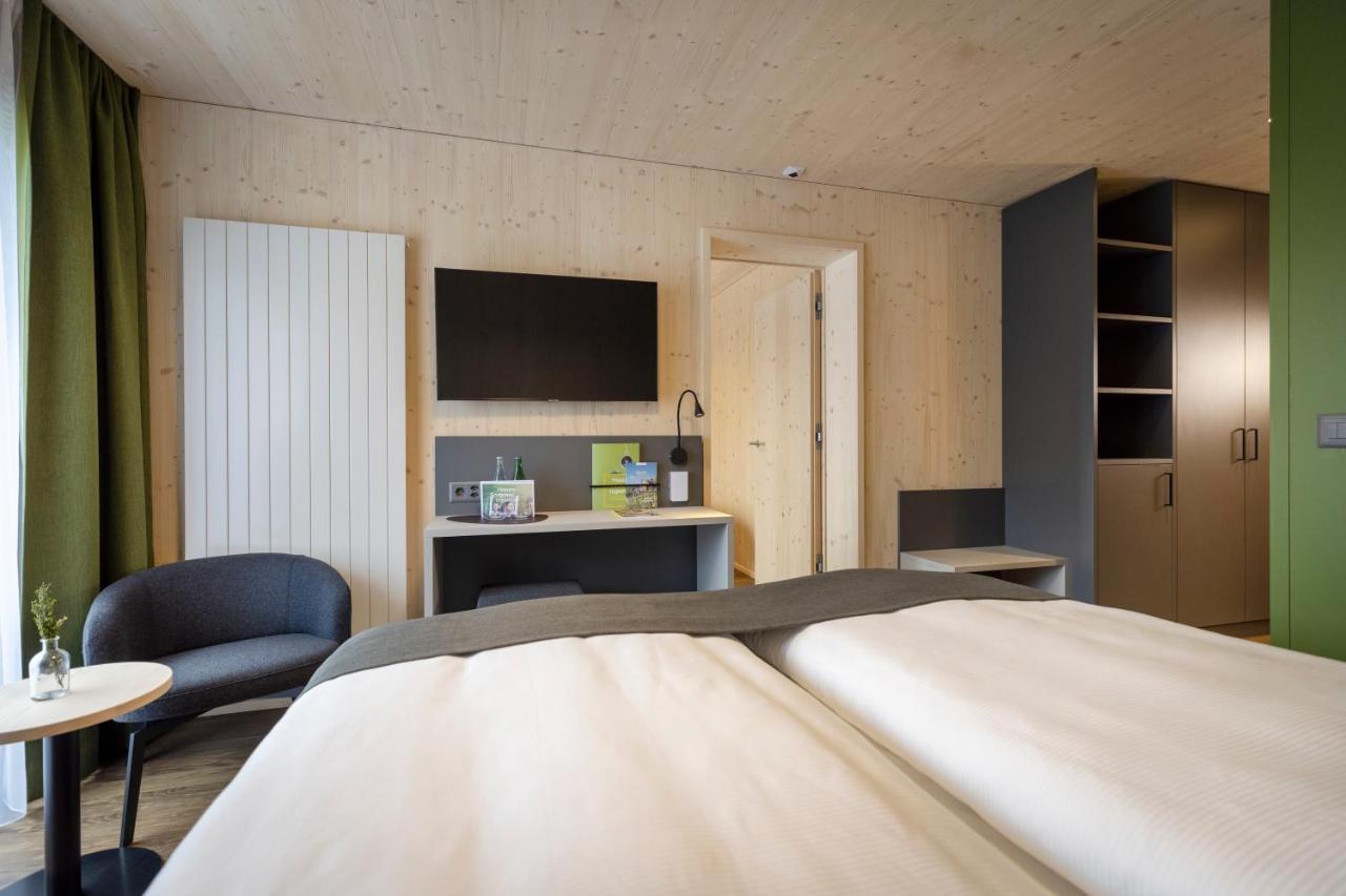 Jufa Hotel Savognin Kültér fotó